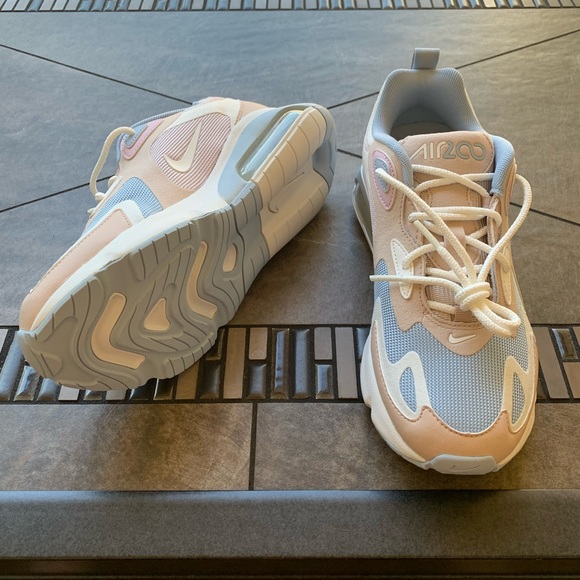 nike air max 200  • BRAND NEW • NEVER WORN - Picture 5 of 16